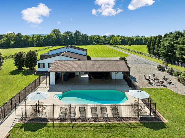 6317 Lampkins Bridge Rd, College Grove, TN 37046