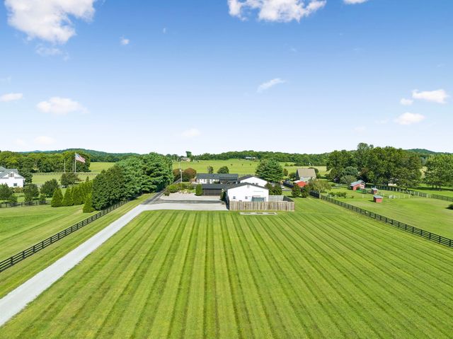 6317 Lampkins Bridge Rd, College Grove, TN 37046