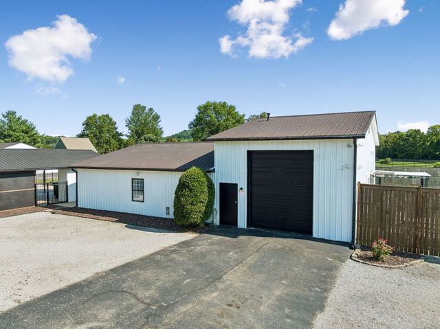 6317 Lampkins Bridge Rd, College Grove, TN 37046