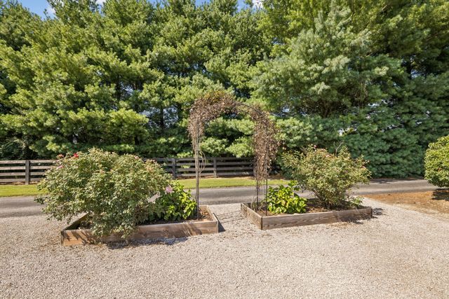 6317 Lampkins Bridge Rd, College Grove, TN 37046