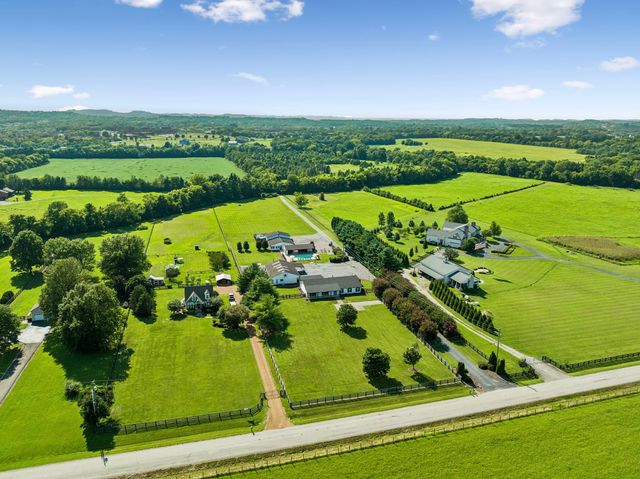 6317 Lampkins Bridge Rd, College Grove, TN 37046