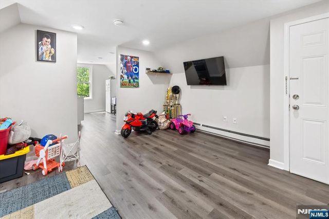 164 Parker Street, Newark, NJ 07104