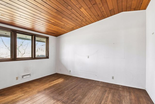 1620 Independence Avenue S, Saint Louis Park, MN 55426