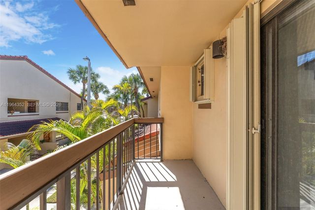 6346 SW 136th Ct 110-H, Miami, FL 33183