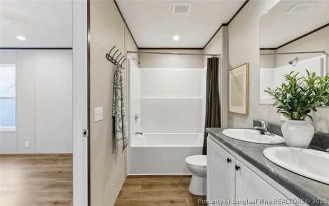 4052 Lodge Drive, Wade, NC 28395