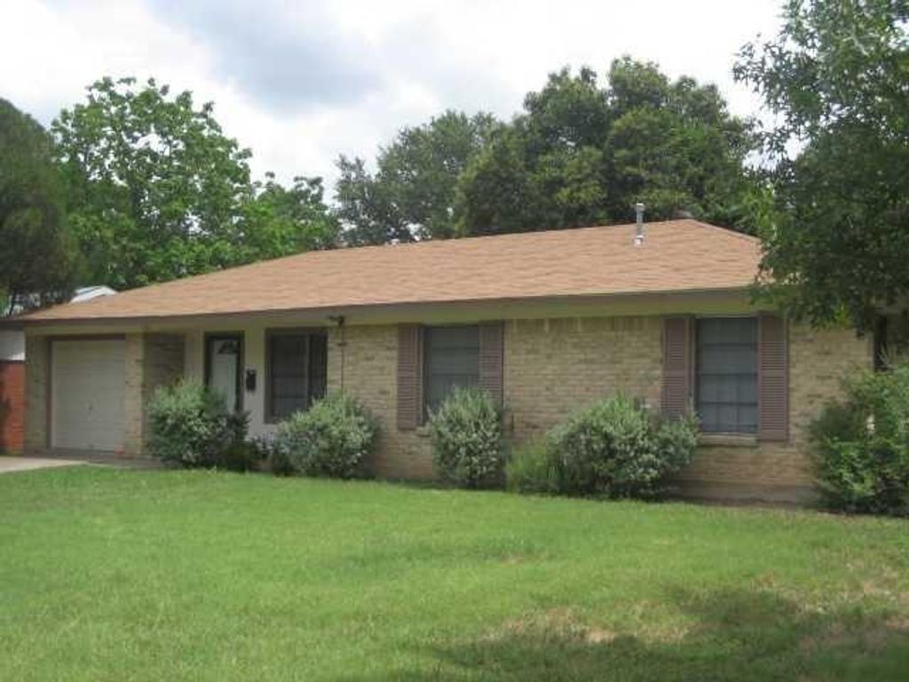 1514 Glencrest DR, Austin, TX 78723