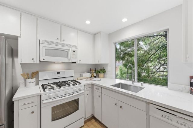 3408 Spyglass Drive, San Mateo, CA 94403