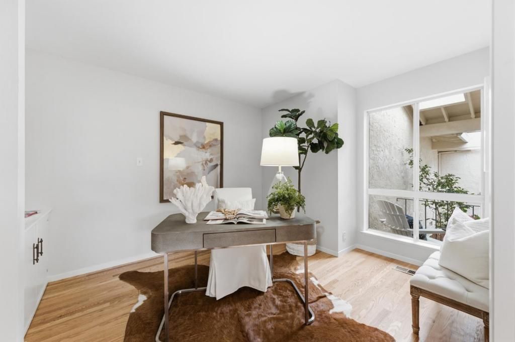 Image 9 of property listing at 3408 Spyglass Drive, San Mateo, CA 94403