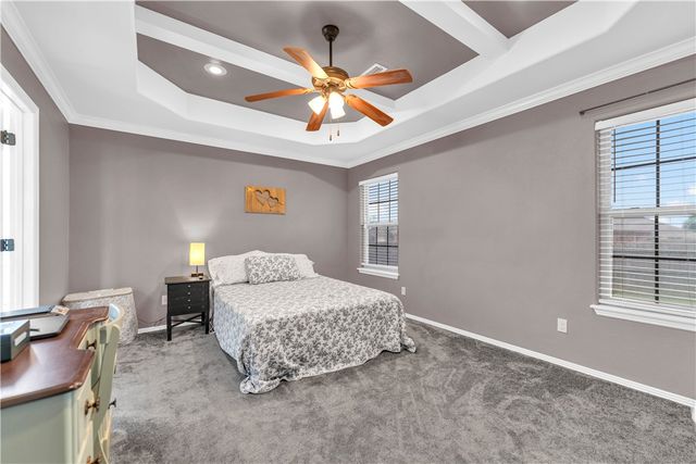 402 W Worchester, Siloam Springs, AR 72761