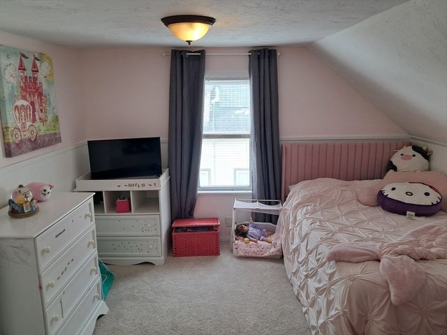 187 Hamilton St, Saugus, MA 01906