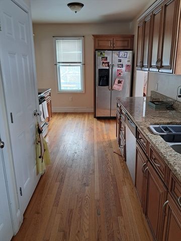 187 Hamilton St, Saugus, MA 01906