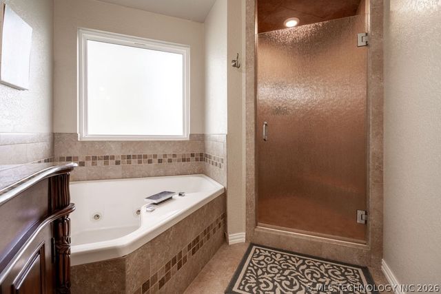 14235 Bois Darc, Kingston, OK 73439