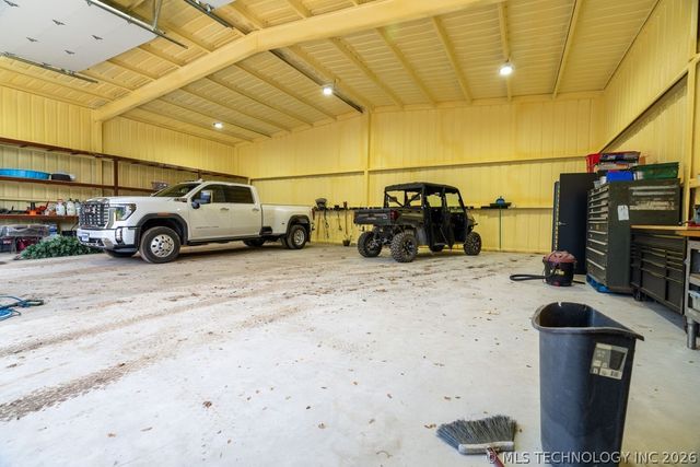 14235 Bois Darc, Kingston, OK 73439