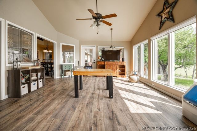 14235 Bois Darc, Kingston, OK 73439