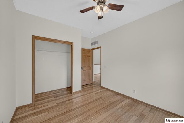 14601 Hartman Avenue, Omaha, NE 68116