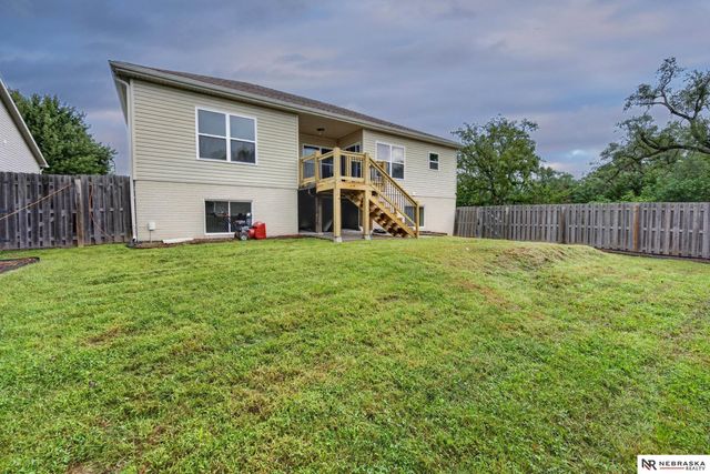 14601 Hartman Avenue, Omaha, NE 68116