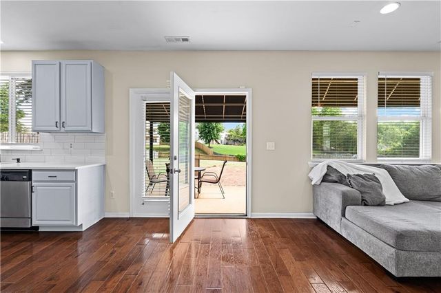 145 Paxton Place, Newnan, GA 30263