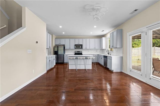 145 Paxton Place, Newnan, GA 30263