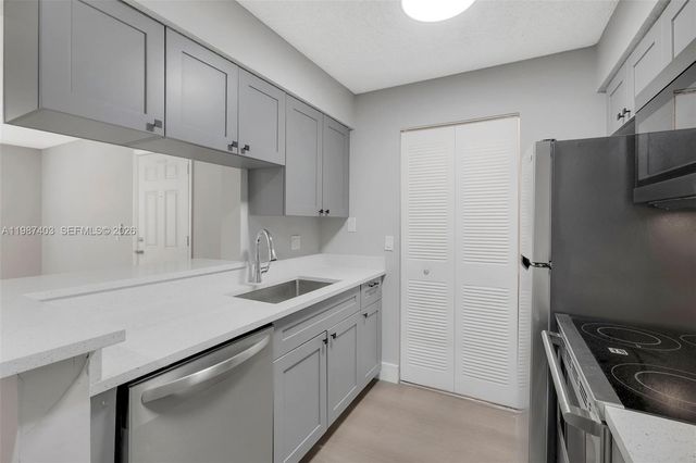 1247 SW 46th Ave 1314, Pompano Beach, FL 33069