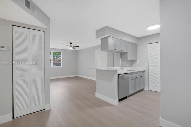 1247 SW 46th Ave 1314, Pompano Beach, FL 33069