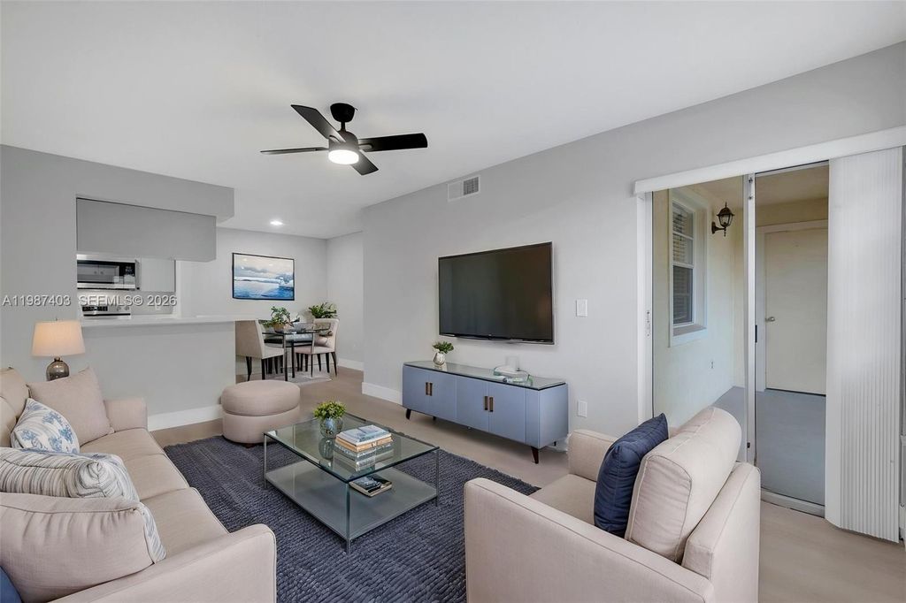 1247 SW 46th Ave 1314, Pompano Beach, FL 33069