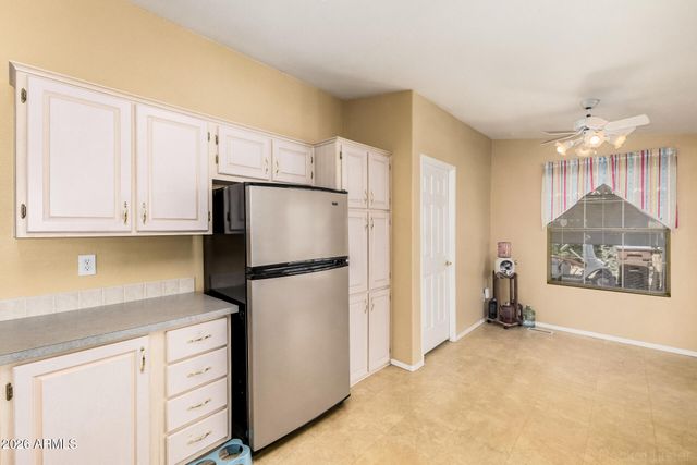 8230 E CORALBELL Circle, Mesa, AZ 85208