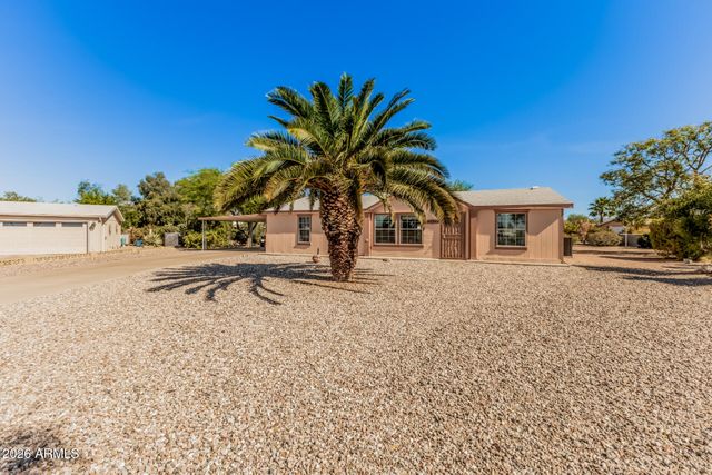 8230 E CORALBELL Circle, Mesa, AZ 85208