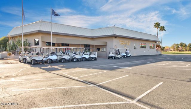 8230 E CORALBELL Circle, Mesa, AZ 85208