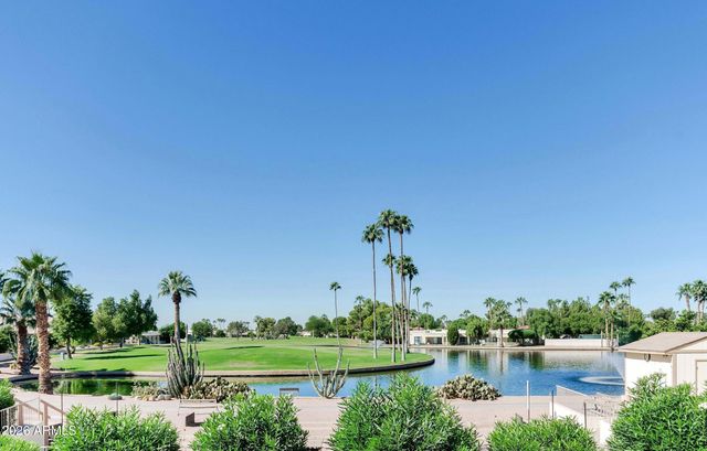 8230 E CORALBELL Circle, Mesa, AZ 85208