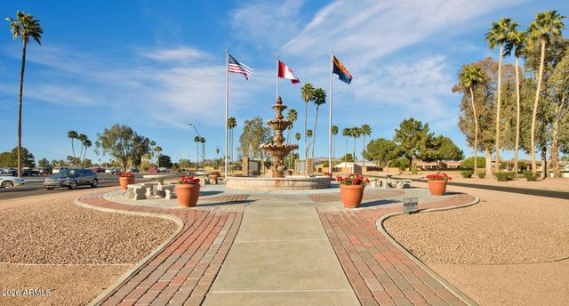 8230 E CORALBELL Circle, Mesa, AZ 85208