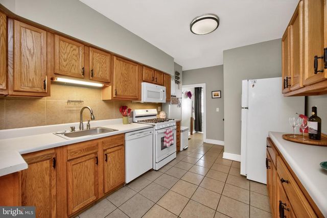 817 N DUPONT ST, Wilmington, DE 19805