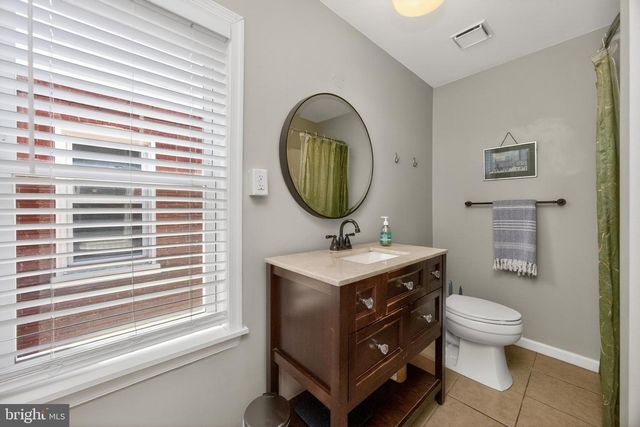 817 N DUPONT ST, Wilmington, DE 19805