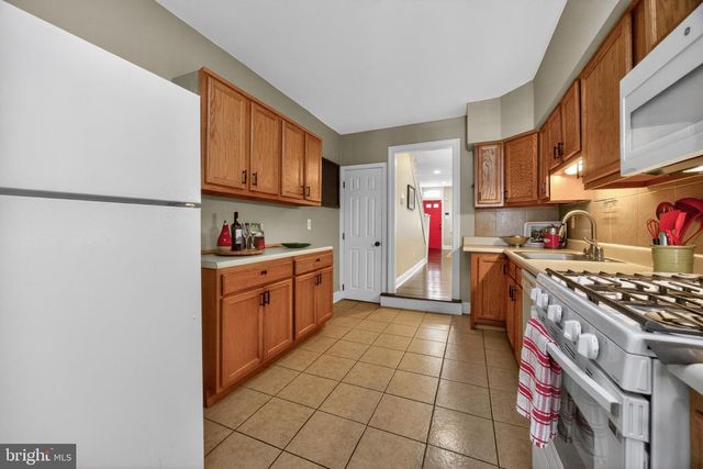 817 N DUPONT ST, Wilmington, DE 19805