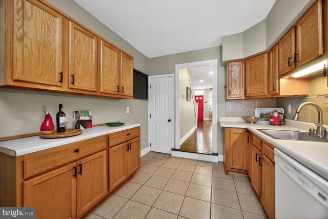 817 N DUPONT ST, Wilmington, DE 19805