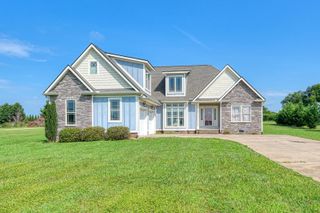 136 Louis Ln., Cowpens, SC 29330