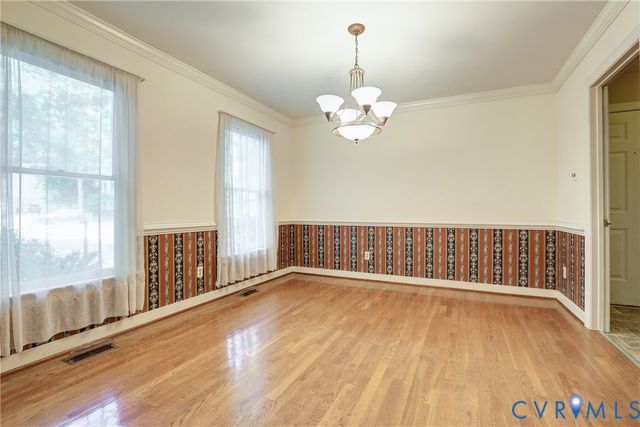 9357 Charter Crossing Dr, Mechanicsville, VA 23116