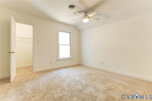 9357 Charter Crossing Dr, Mechanicsville, VA 23116