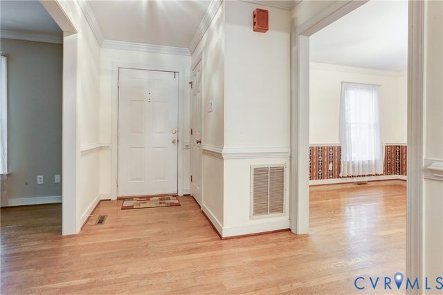 9357 Charter Crossing Dr, Mechanicsville, VA 23116