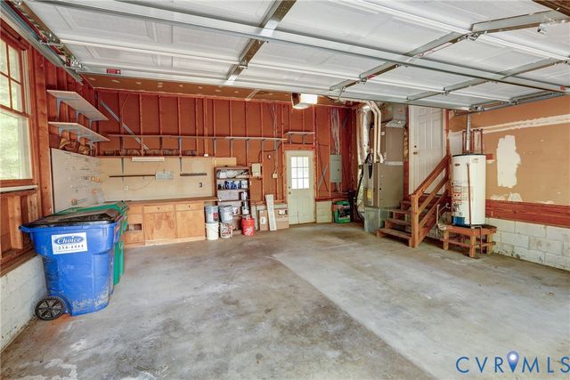 9357 Charter Crossing Dr, Mechanicsville, VA 23116