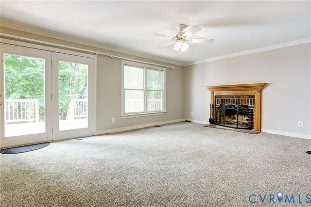 9357 Charter Crossing Dr, Mechanicsville, VA 23116