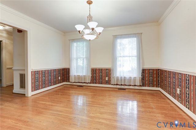9357 Charter Crossing Dr, Mechanicsville, VA 23116
