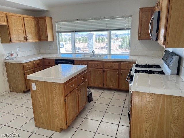 360 Promontory Drive, Henderson, NV 89014