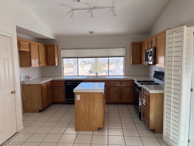 360 Promontory Drive, Henderson, NV 89014