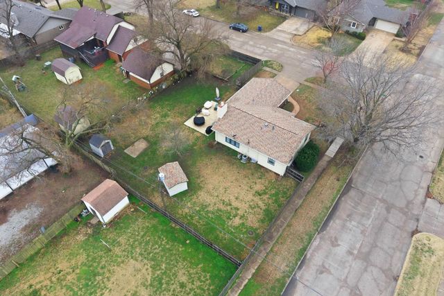 1854 N Clayton St., Wichita, KS 67203