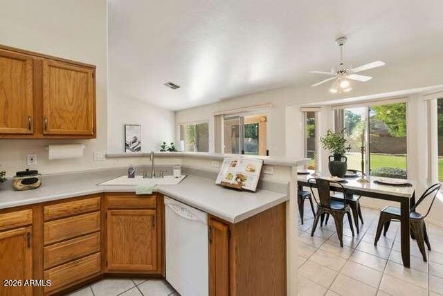 2519 E ENCINAS Avenue, Gilbert, AZ 85234