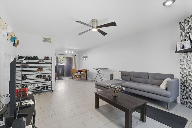 3205 Donnelly Circle 201, Fort Worth, TX 76107
