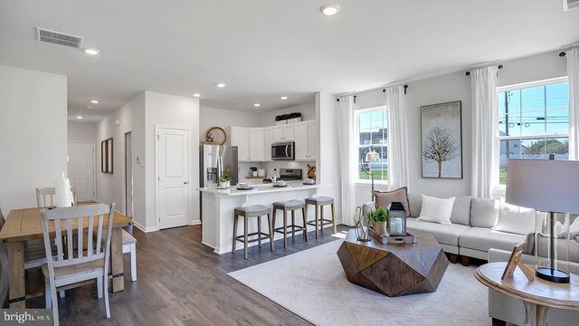 13 ARLOTTA ST, Glassboro, NJ 08028