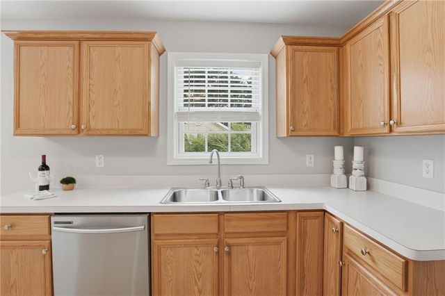8790 Baycreek Lane, Gainesville, GA 30506