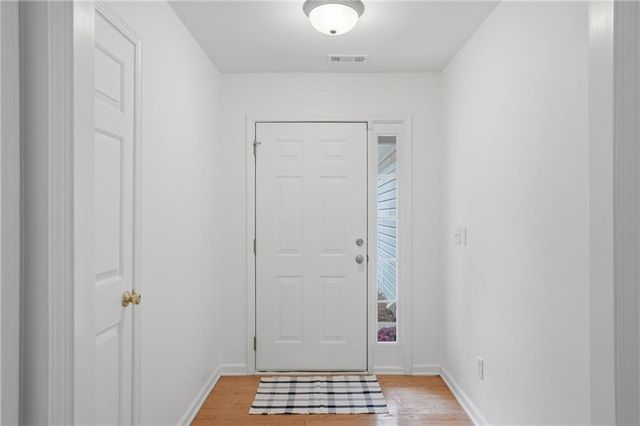 8790 Baycreek Lane, Gainesville, GA 30506