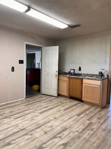 8348 FM 2860, Oak Grove, TX 75142